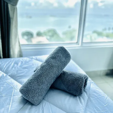 Mansion One L 10Pax 3R2B L Seaview L Gleneagles L Georgetown Apartment Exterior photo