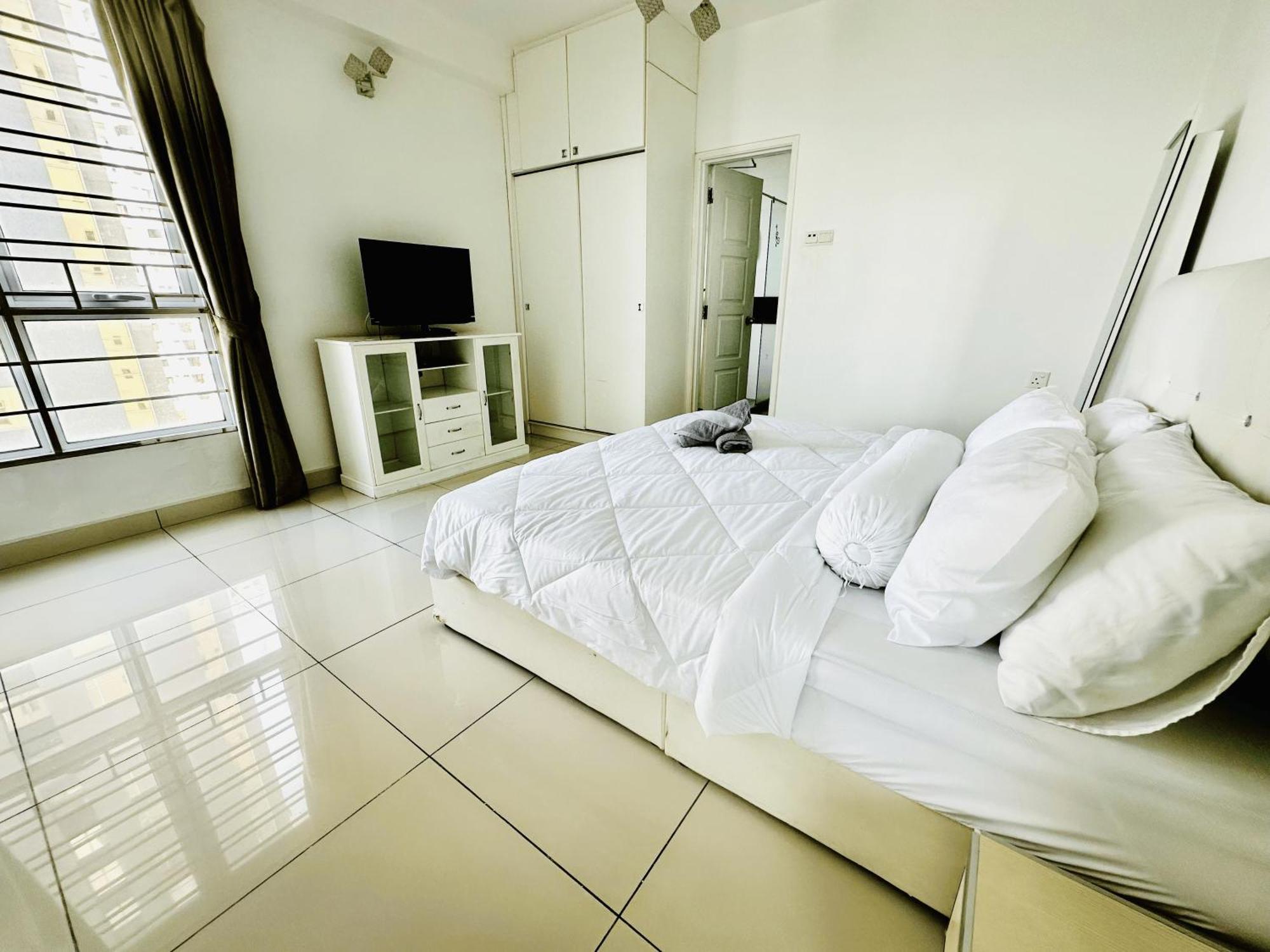 Apartment Mansion One L 10pax 3r2b L Seaview L Gleneagles L *