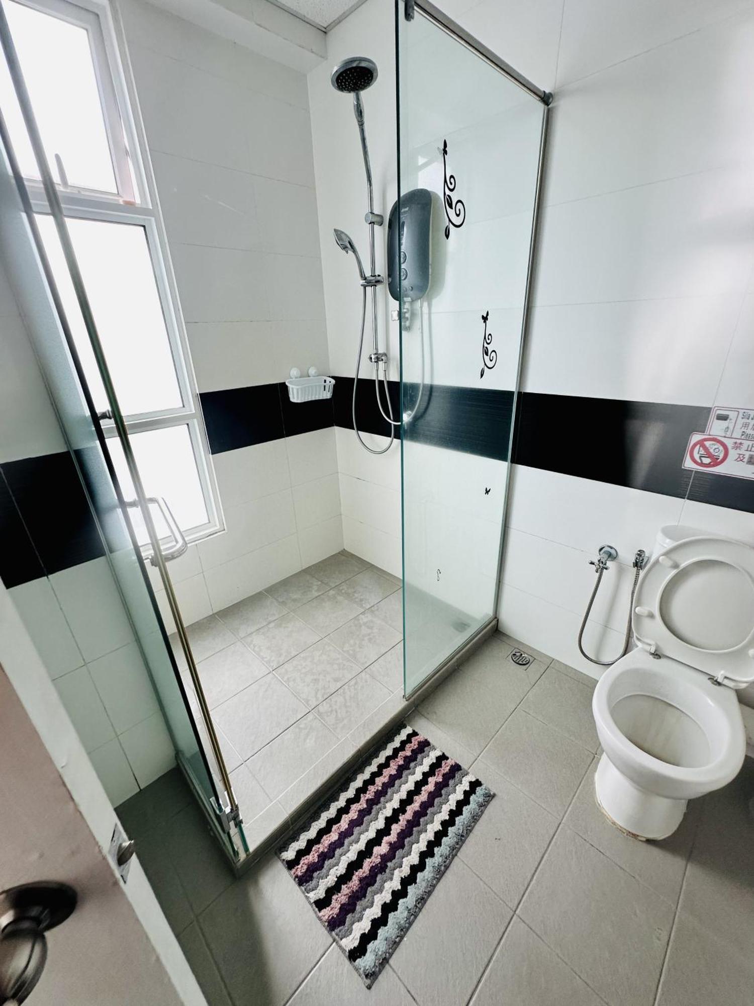 Mansion One L 10pax 3r2b L Seaview L Gleneagles L George Town